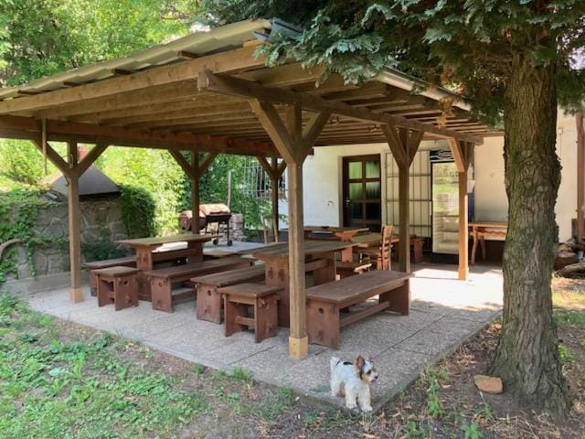 Garden, Balcony/Terrace, Seating area, Evening entertainment