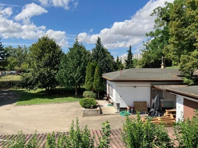 Property building, Garden