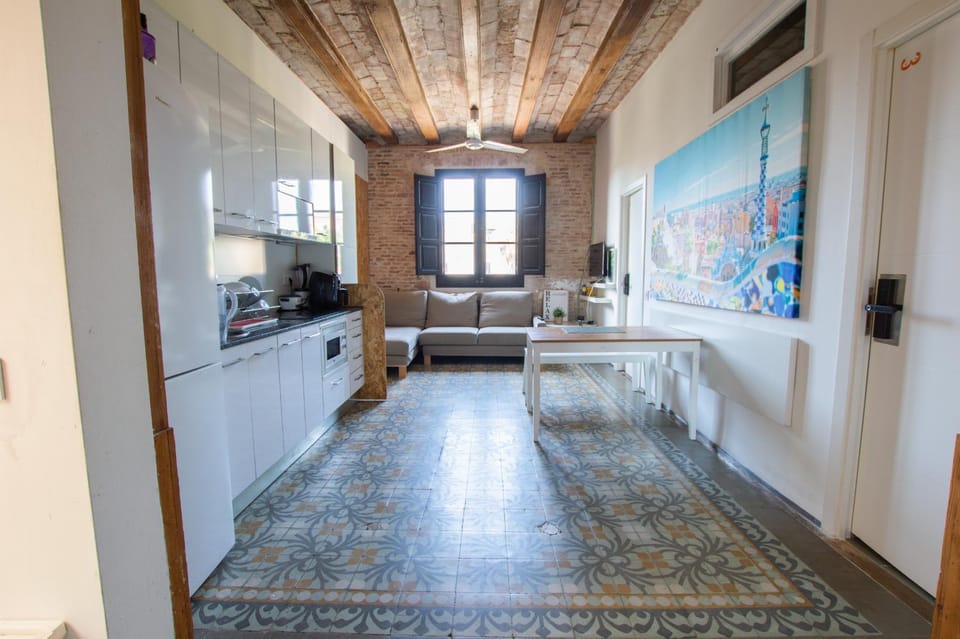 Kitchen or kitchenette, Seating area