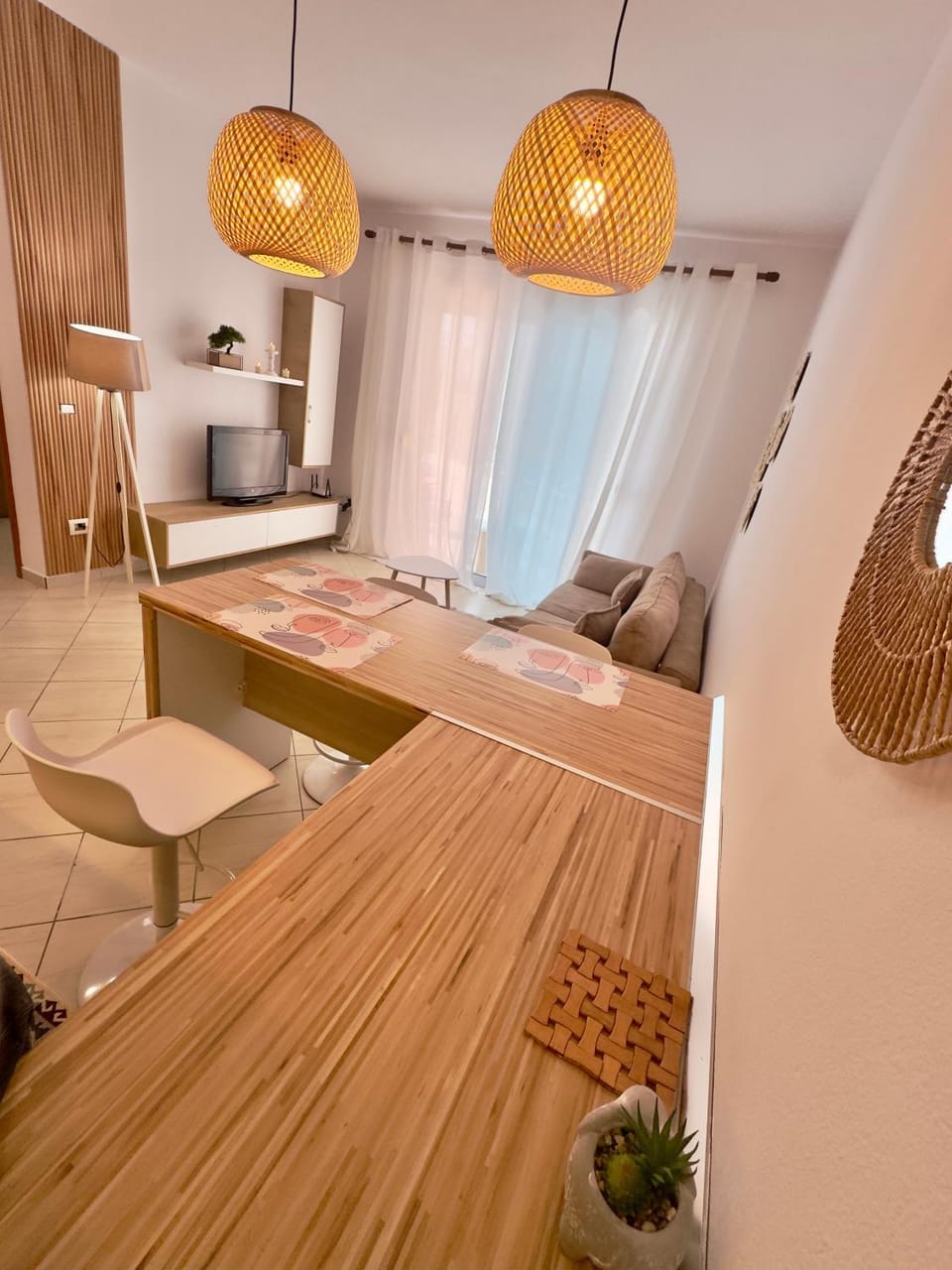 Kitchen or kitchenette, Living room, Seating area