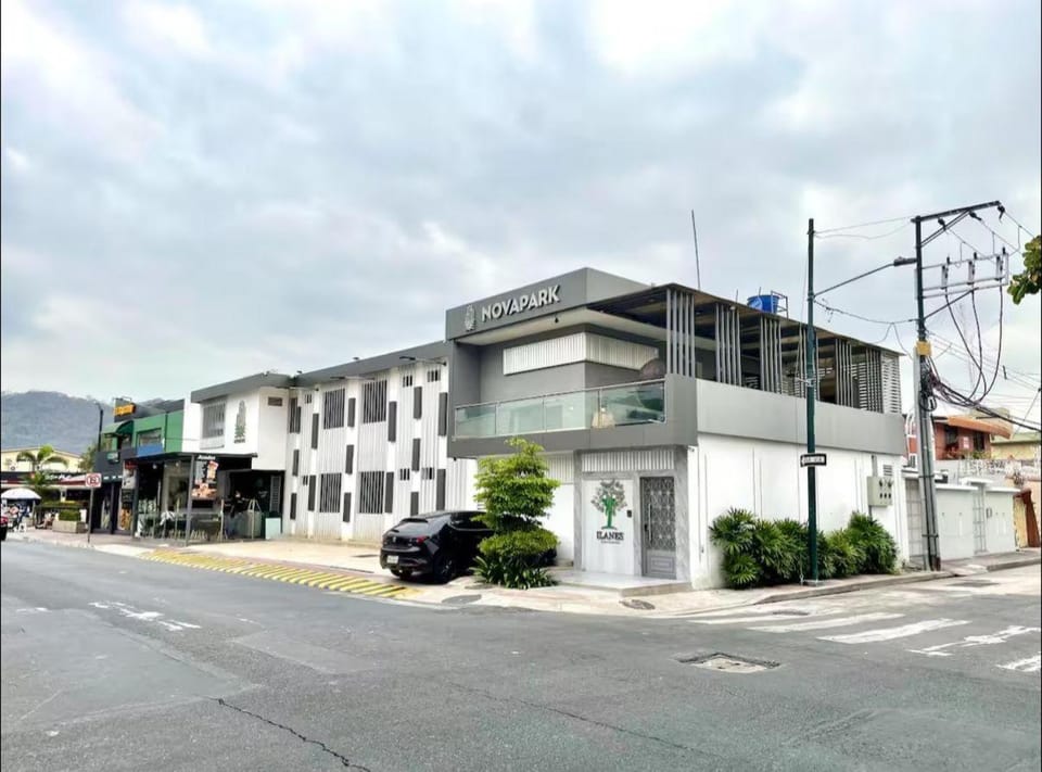 Novapark Urdesa Apartment in Guayaquil