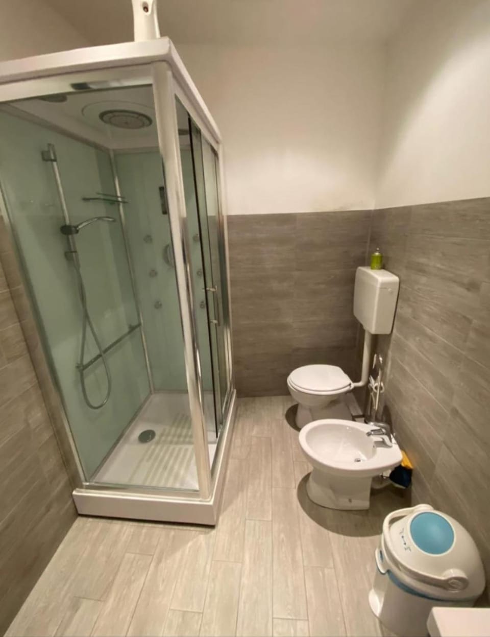 Shower, Toilet, Bathroom, bidet