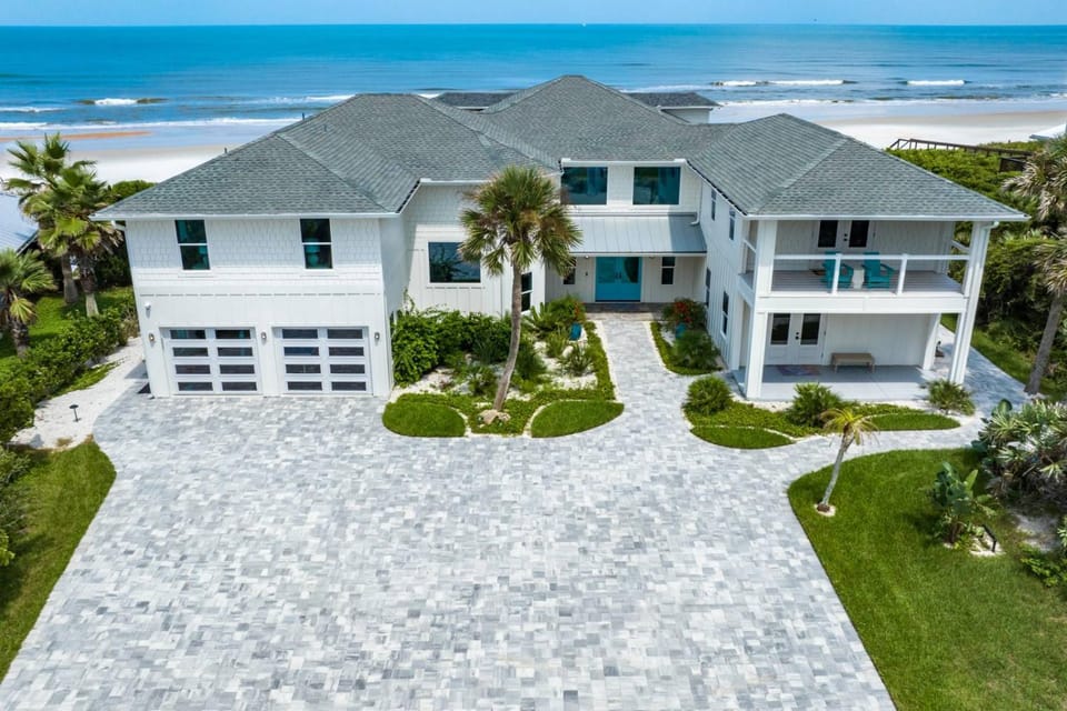 Turtle Dunes House in Crescent Beach