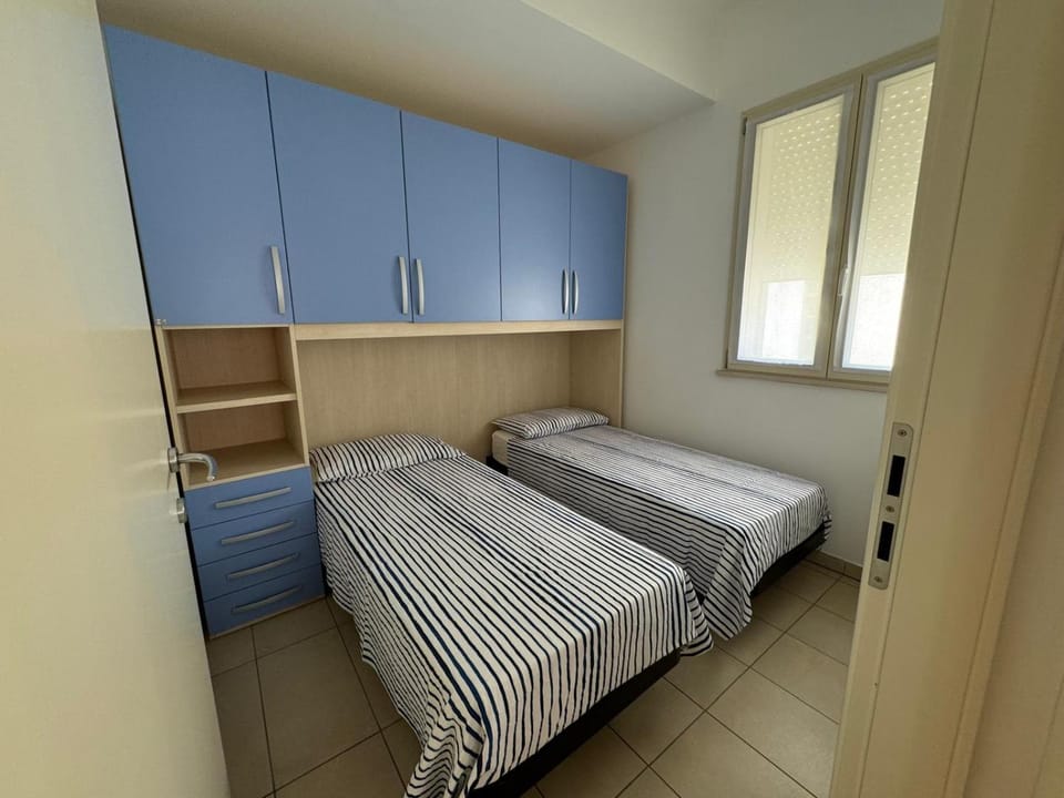 Other, Photo of the whole room