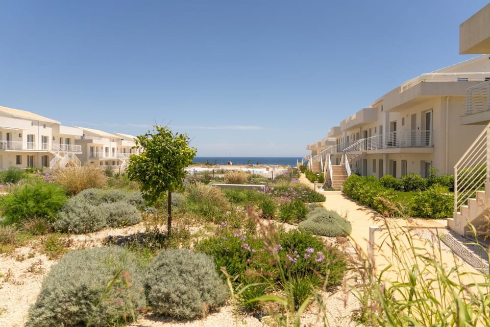 Garden, Sea view