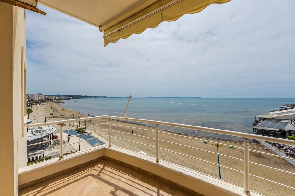 Seating area, Sea view, Sea view, Sunset