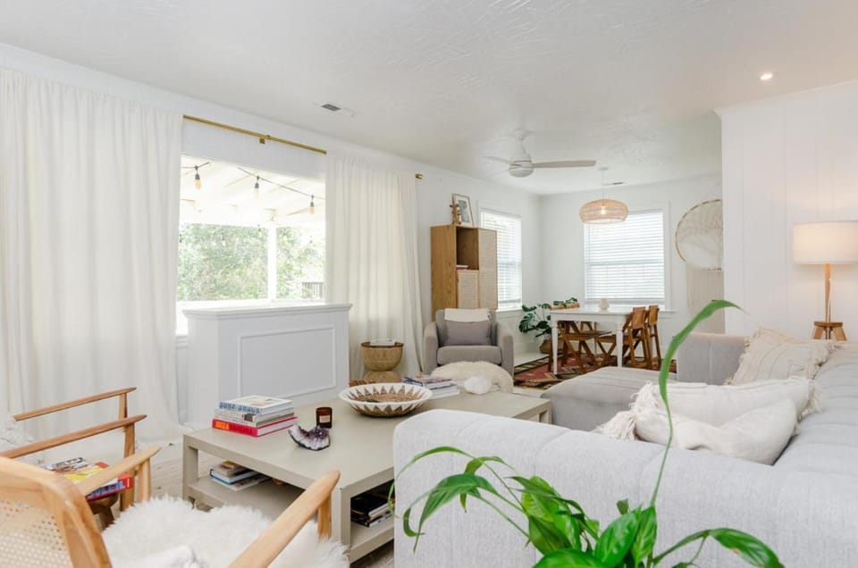 Stella Mia Upper by Bryant Real Estate House in Wrightsville Beach