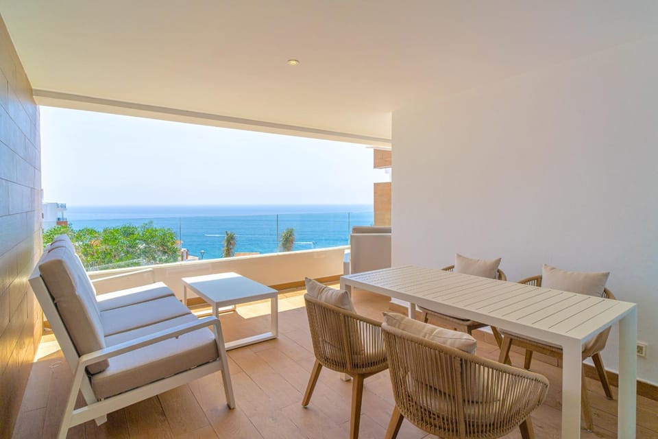 Balcony/Terrace, Balcony/Terrace
