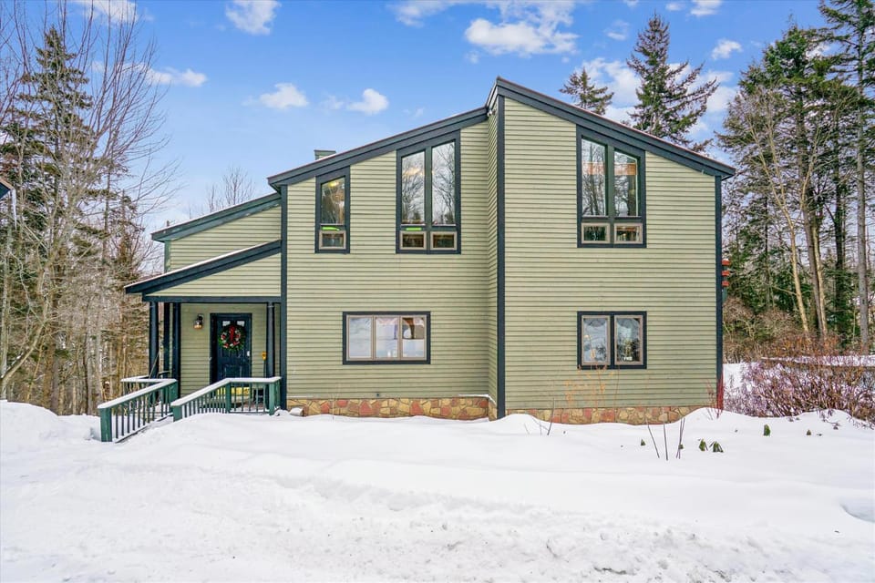 Property building, Day, Natural landscape, Winter