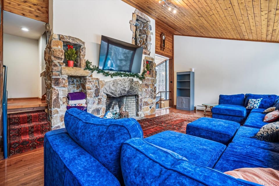 Birch Beauty House in Mendon
