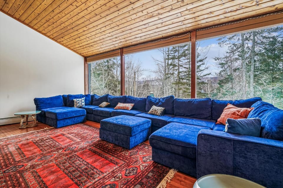 Birch Beauty House in Mendon