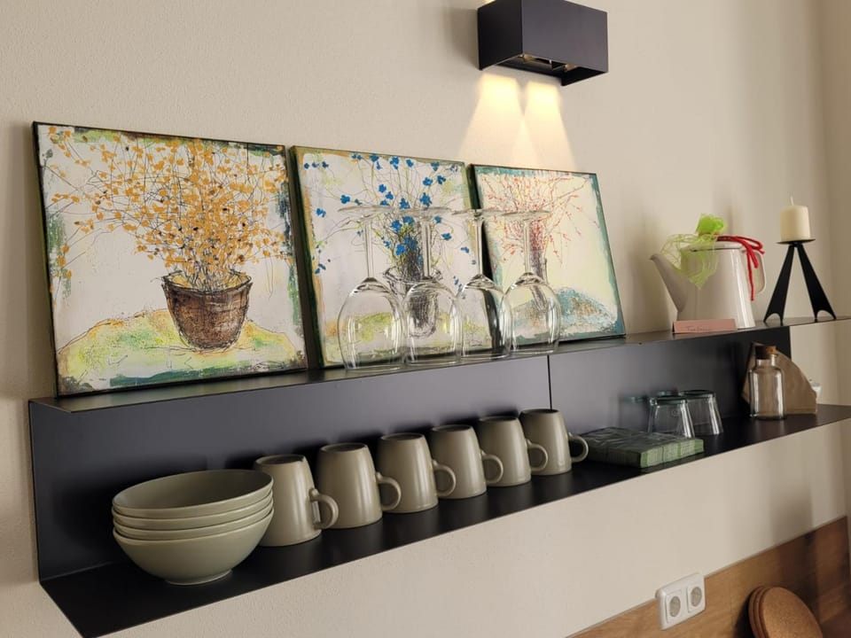 Kitchen or kitchenette, Decorative detail