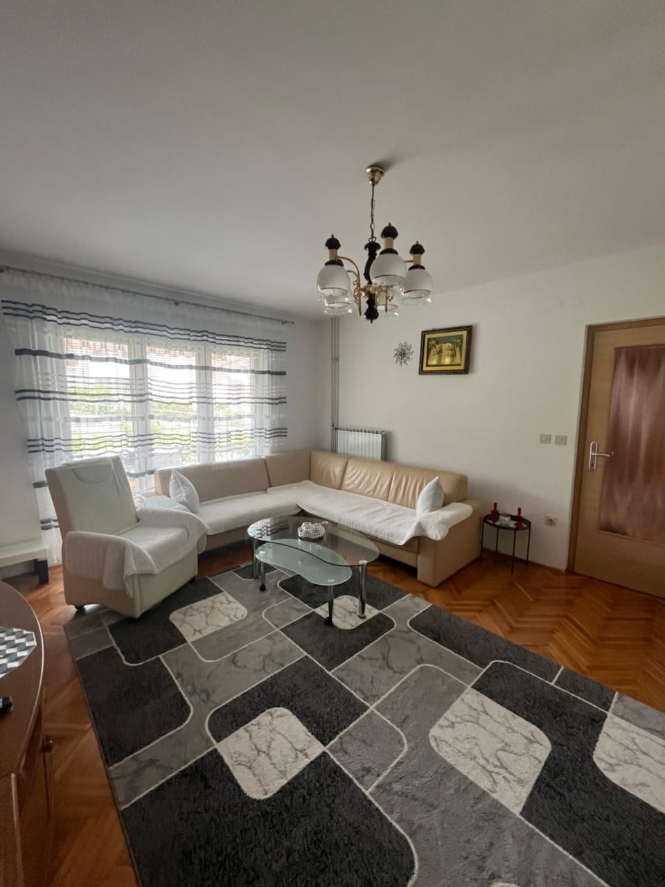 Living room, Decorative detail, Seating area