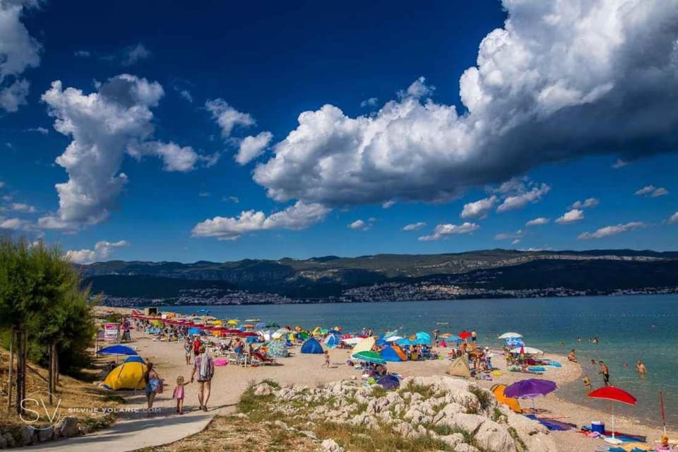 Nearby landmark, Summer, Beach