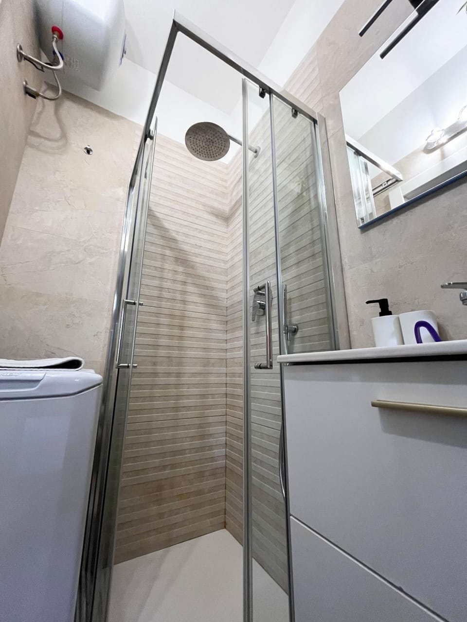Shower, washing machine