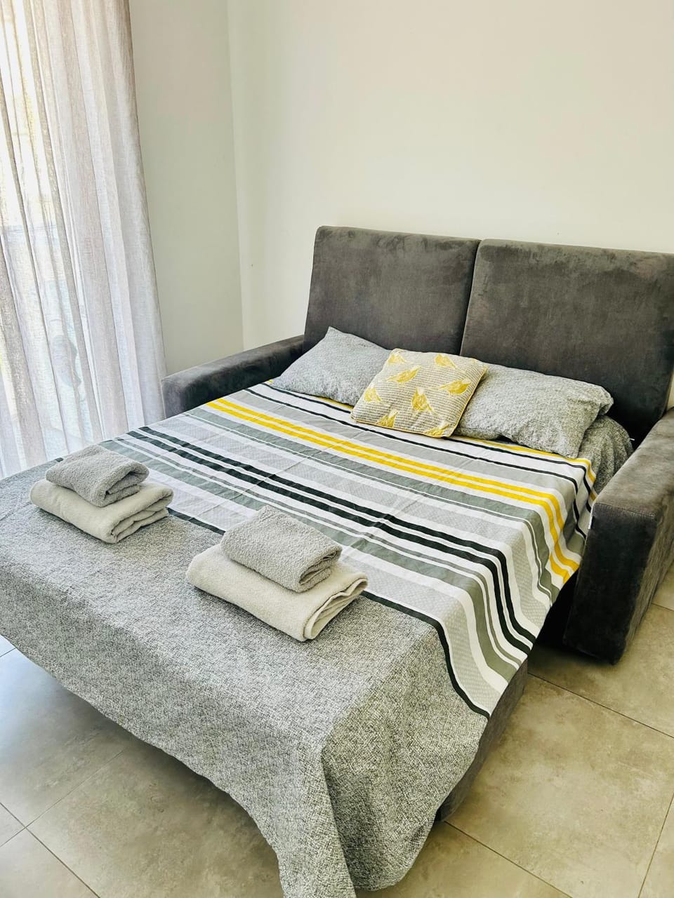Living room, Bedroom