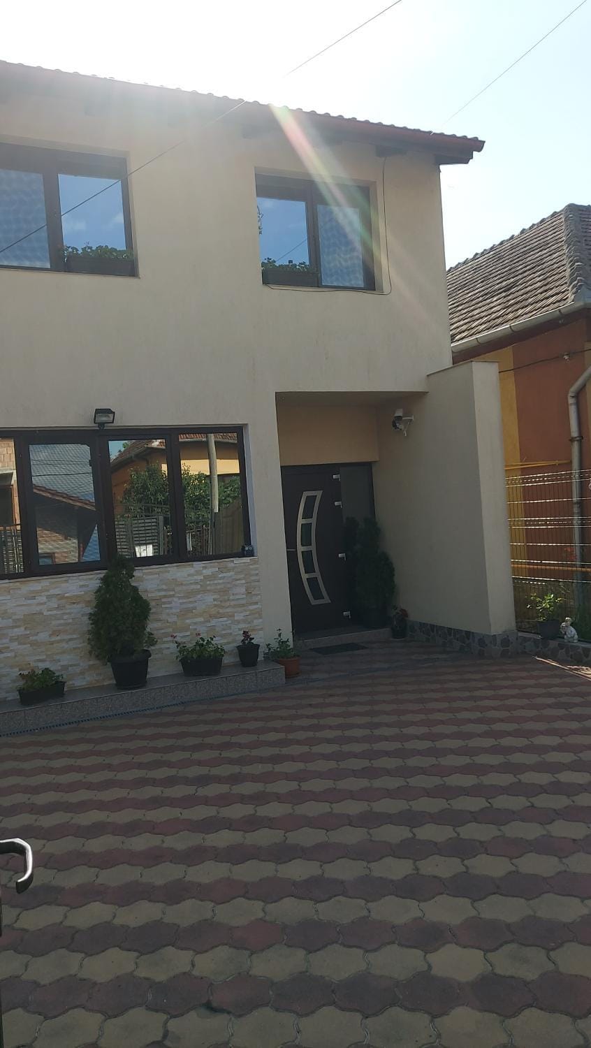 Casa de vacanță Iulian House in Romania