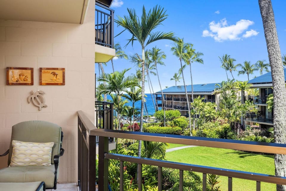 Kona Makai 3-205 House in Holualoa