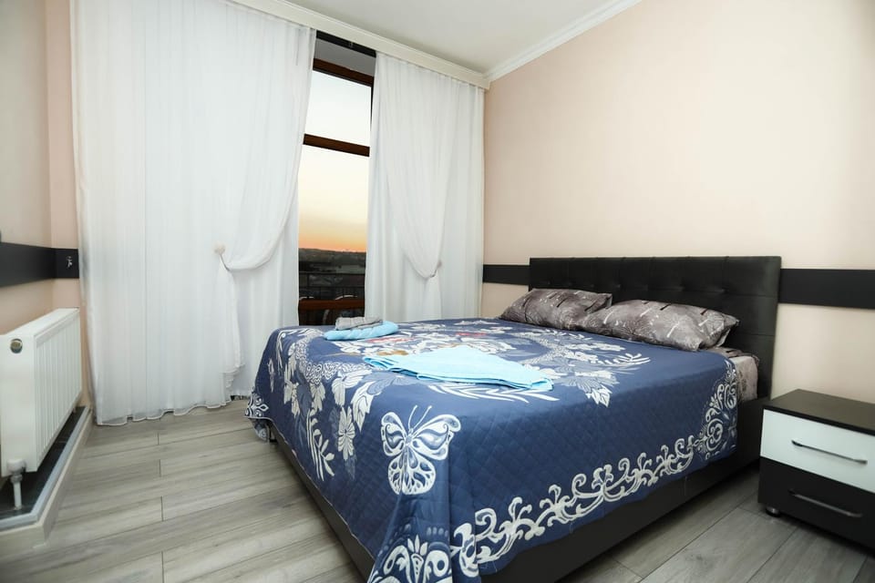 Bed, Photo of the whole room, Bedroom, towels, air conditioner