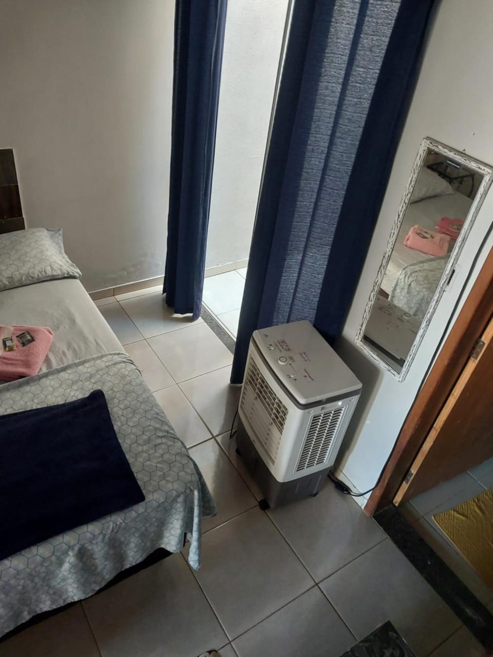 Kit net 01 cama de casal Apartment in Maringá