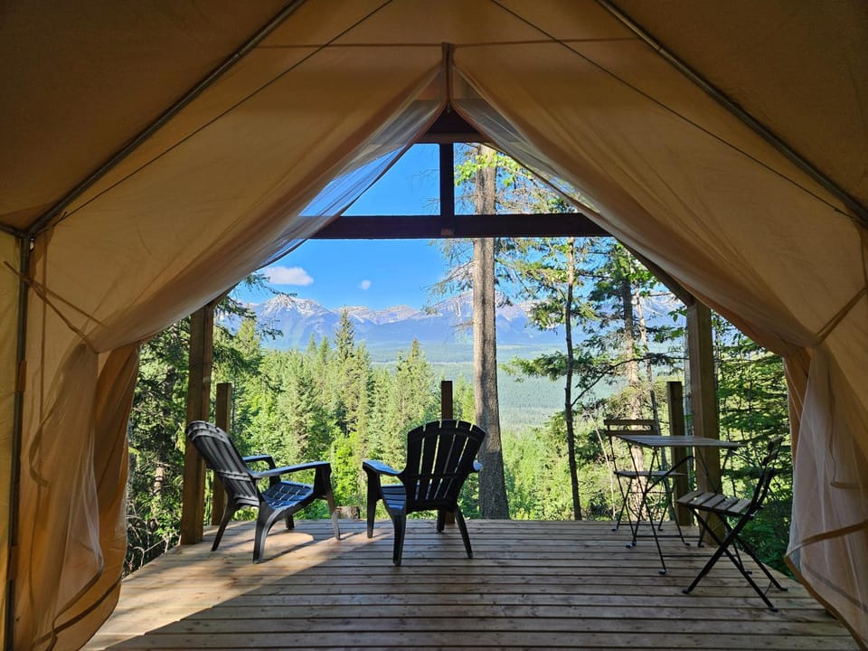 Zest Campers Ltd Luxury tent in Columbia-Shuswap A