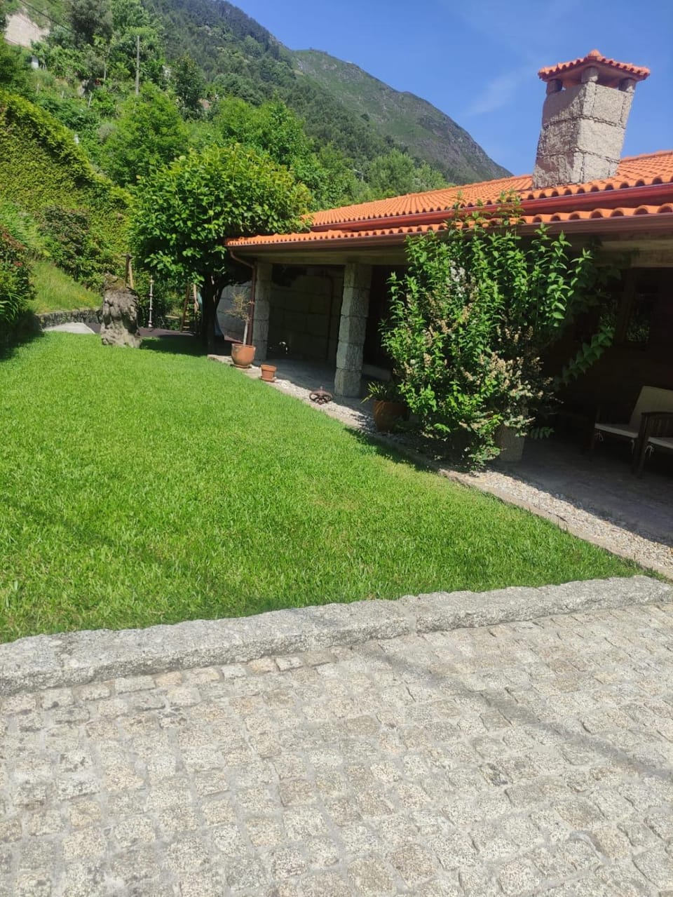 Casa do Fijogo no Gerês avec Piscine Villa in Viana do Castelo District, Portugal