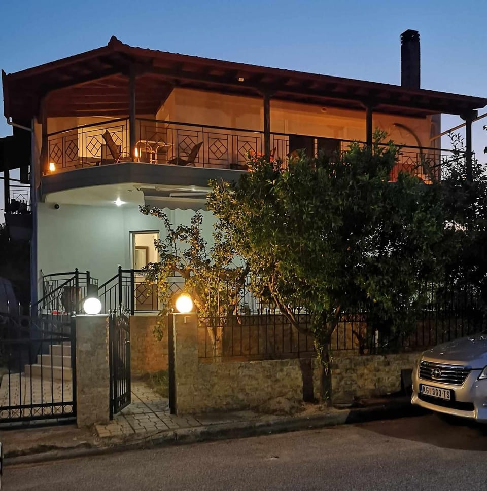 Property building, Parking