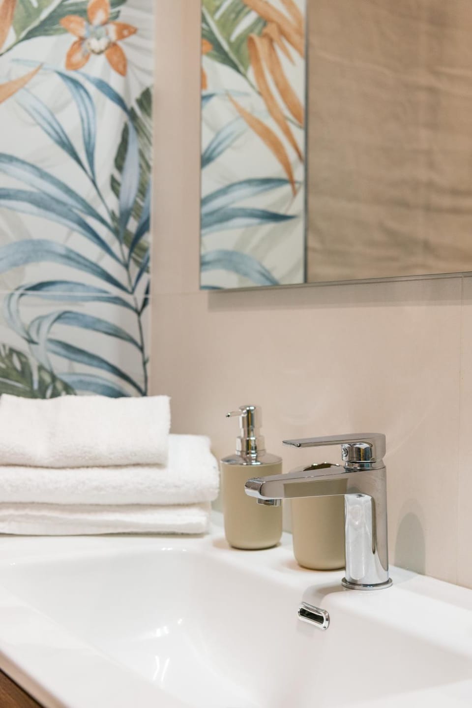 Bathroom, towels