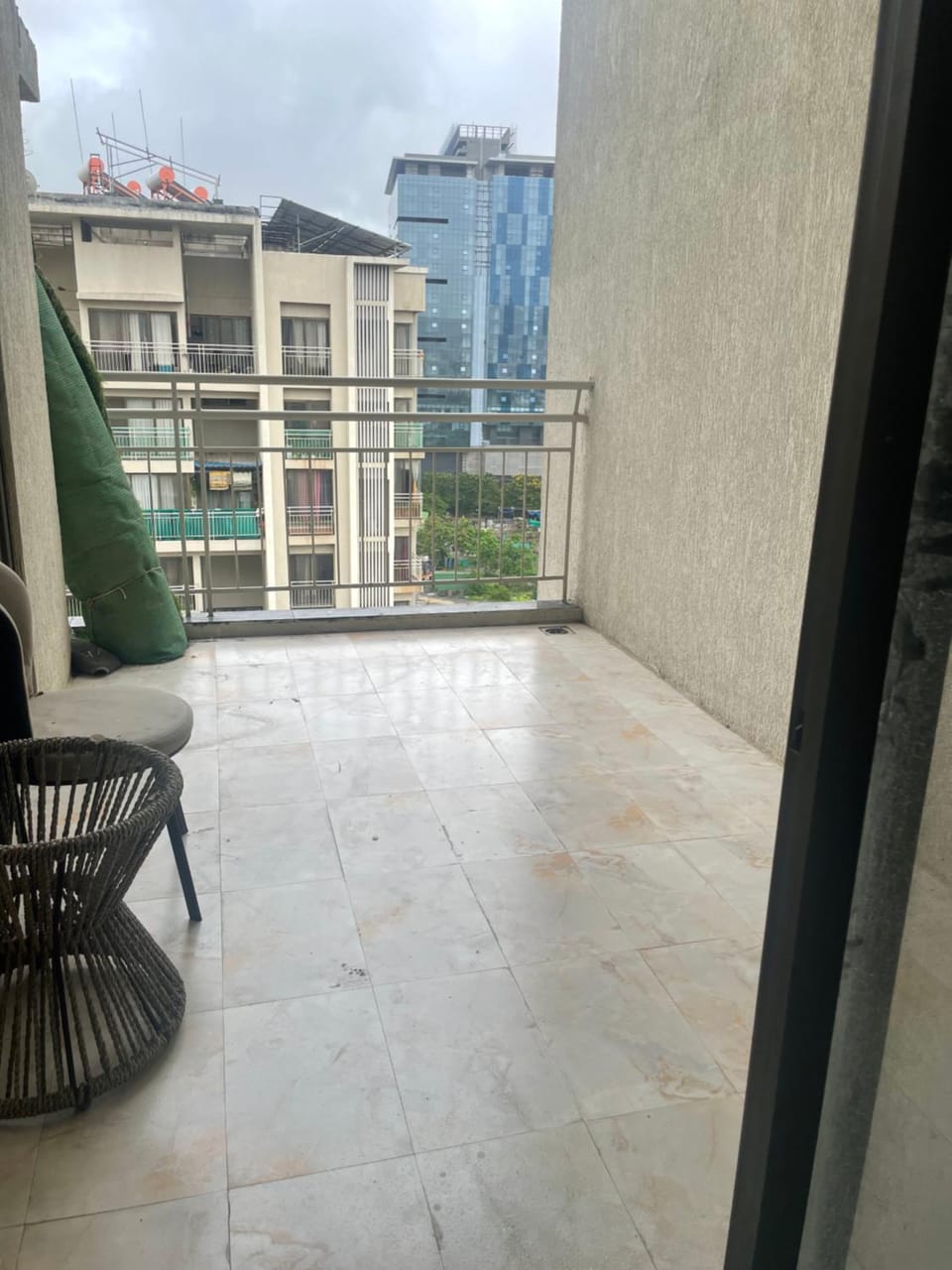 2bhk semi furnished flat in kohinoor courtyard one Apartment in Pune