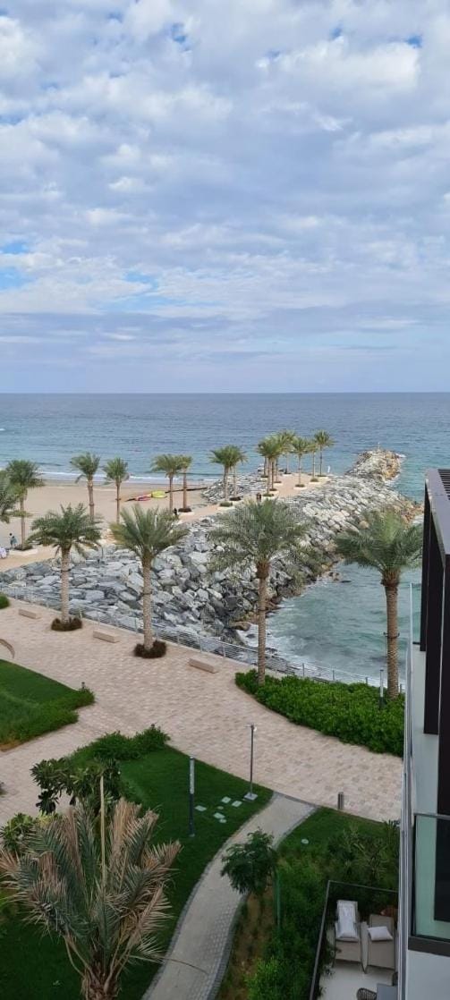 Natural landscape, Balcony/Terrace, Sea view
