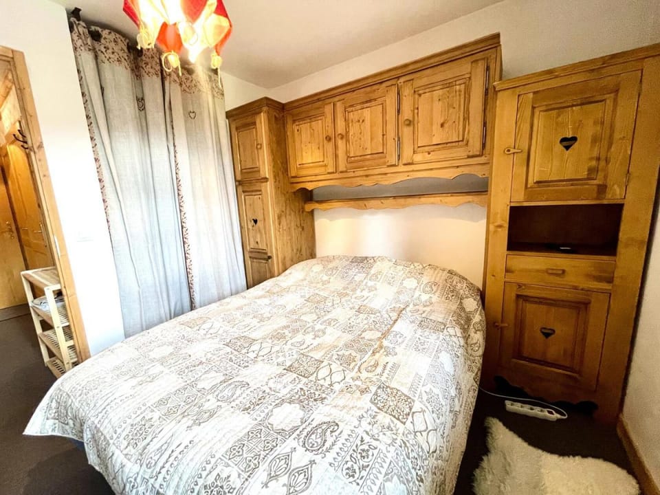 Résidence Les Belles Roches - Duplex de charme six personnnes au coeur du village MAE-8761 Apartment in Notre-Dame-de-Bellecombe