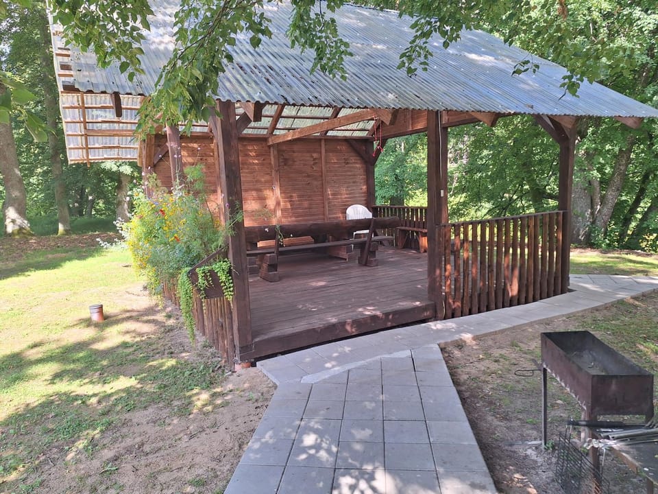 Toma pirts VIDĒJĀ House in Latvia