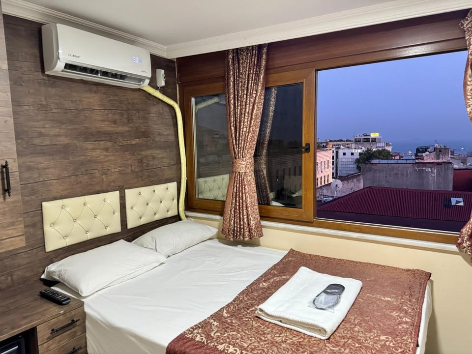 Bed, View (from property/room), Bedroom, air conditioner