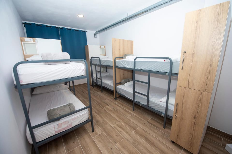 Bed, Photo of the whole room, Bedroom, bunk bed, wardrobe