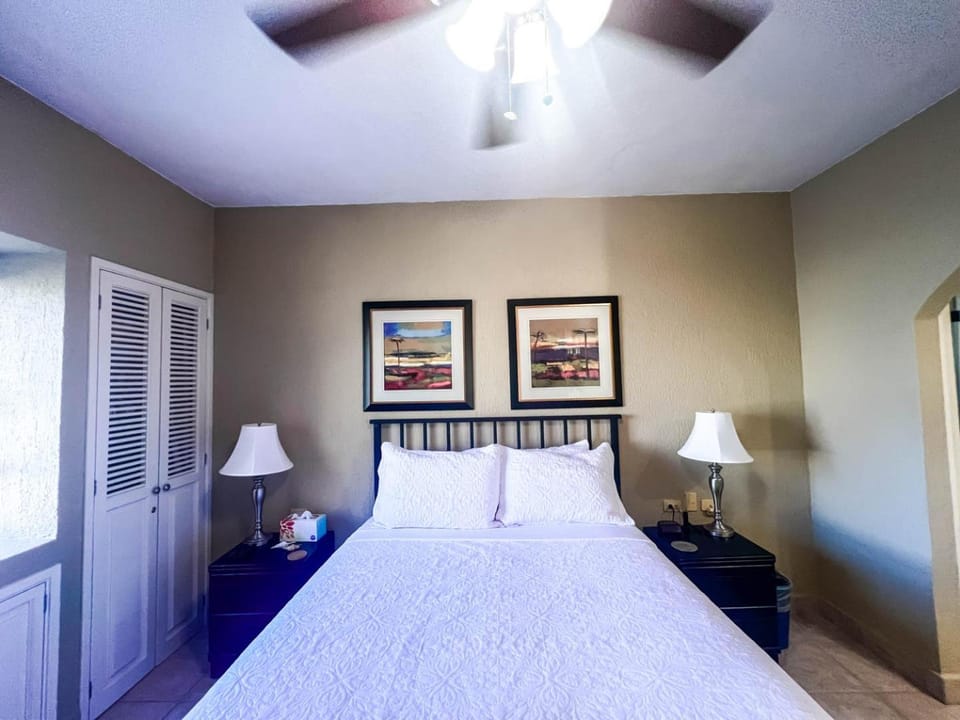 Sandy Beach Princesa B309 Ocean Front Resort Apartment in Rocky Point