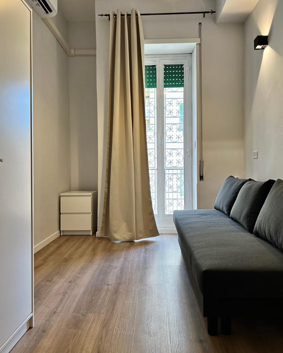 Lilia Charming Flat Apartment in Rome