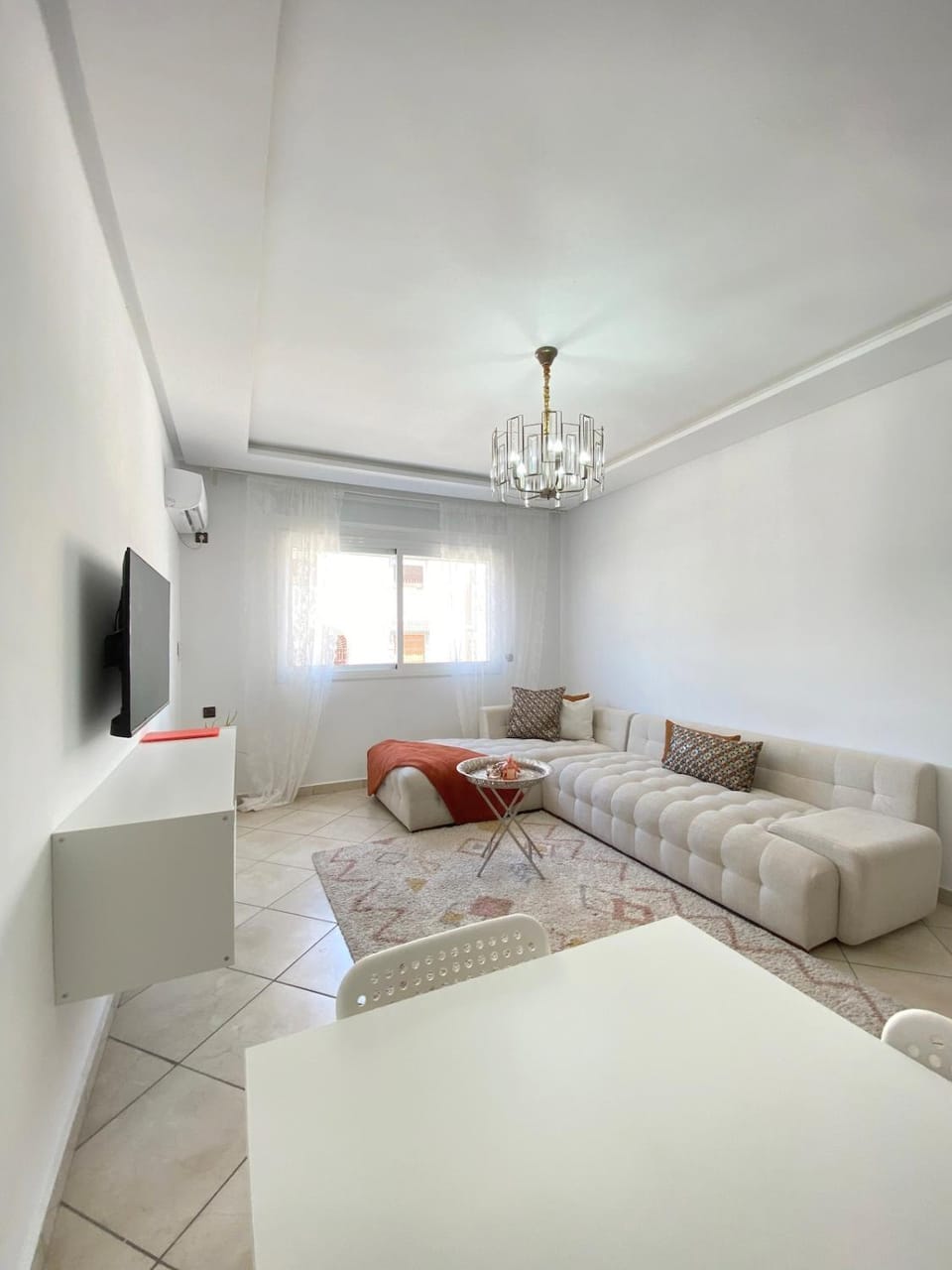 TV and multimedia, Living room, Photo of the whole room, Seating area