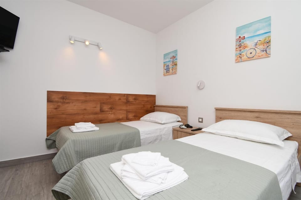 TV and multimedia, Bedroom