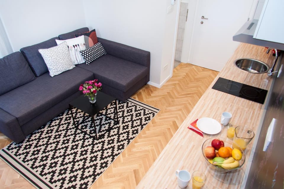 Living room, Seating area, Dining area