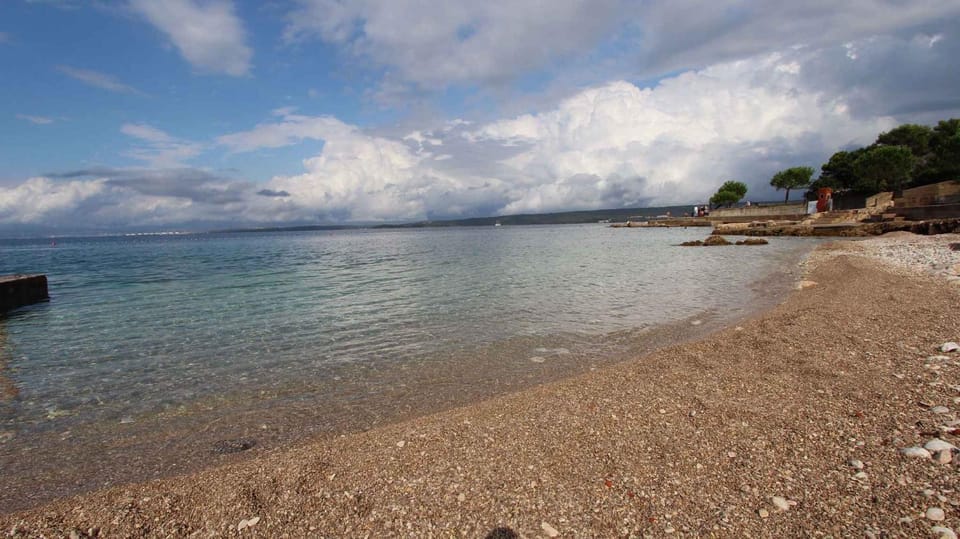 Nearby landmark, Summer, Beach
