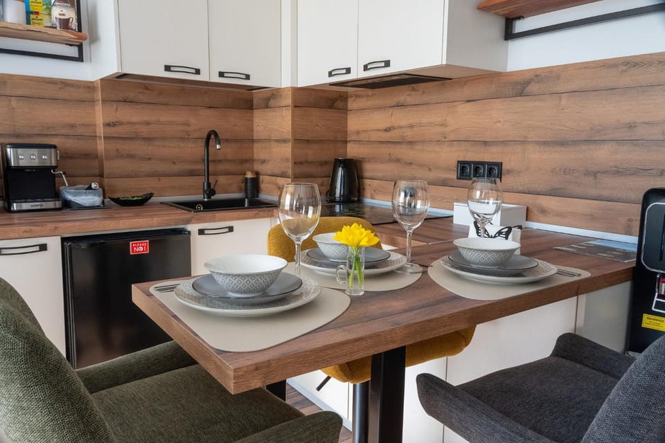 Kitchen or kitchenette, Living room, Dining area