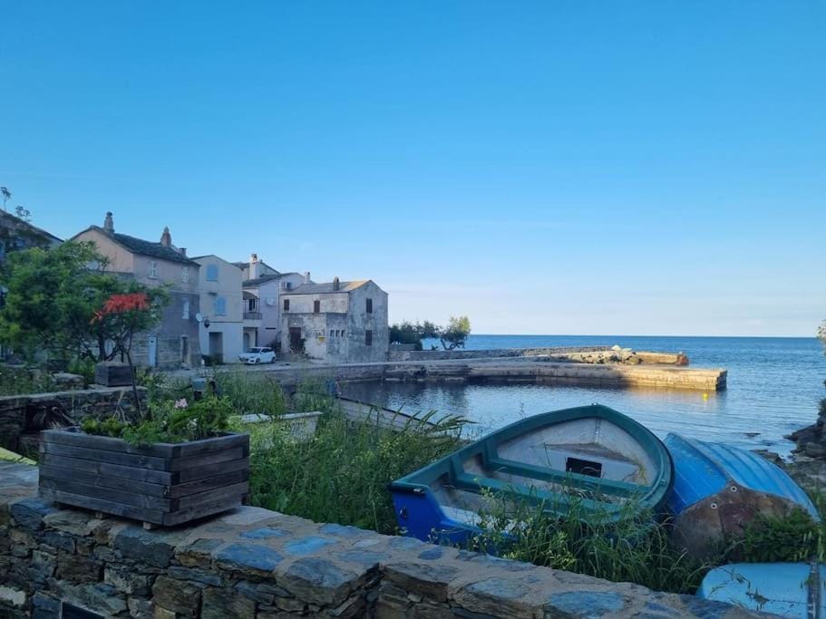 Maison de pêcheur du petit port House in Corsica