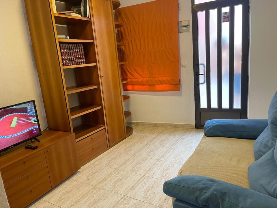 Casa JUANES House in Cullera
