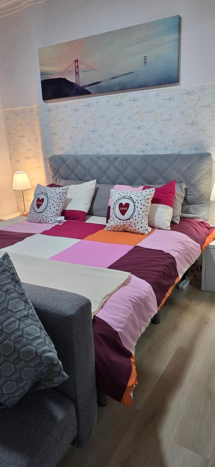 Apartamento Cave -1 Estúdio inteiro no Areeiro em Lisboa Apartment in Lisbon