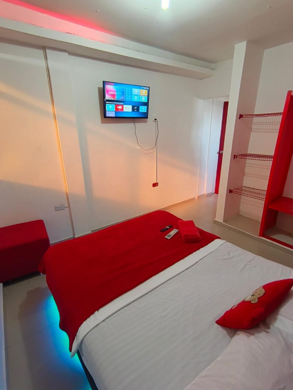 Cozy 5 Bedroom, 6 Bathroom Apartment Apartment in Cartagena