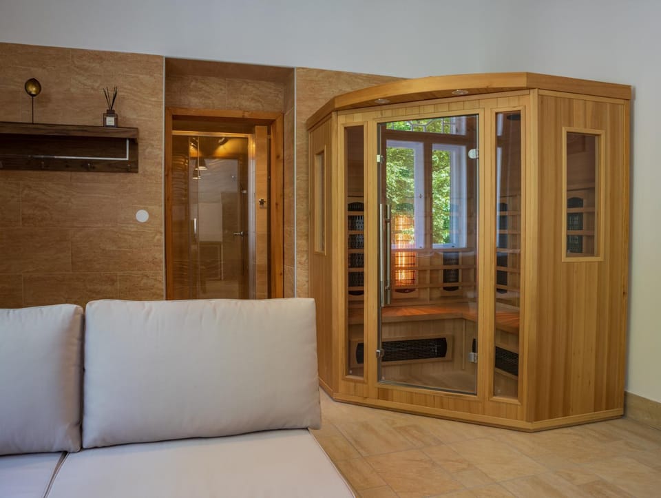 Sauna, Spa and wellness centre/facilities