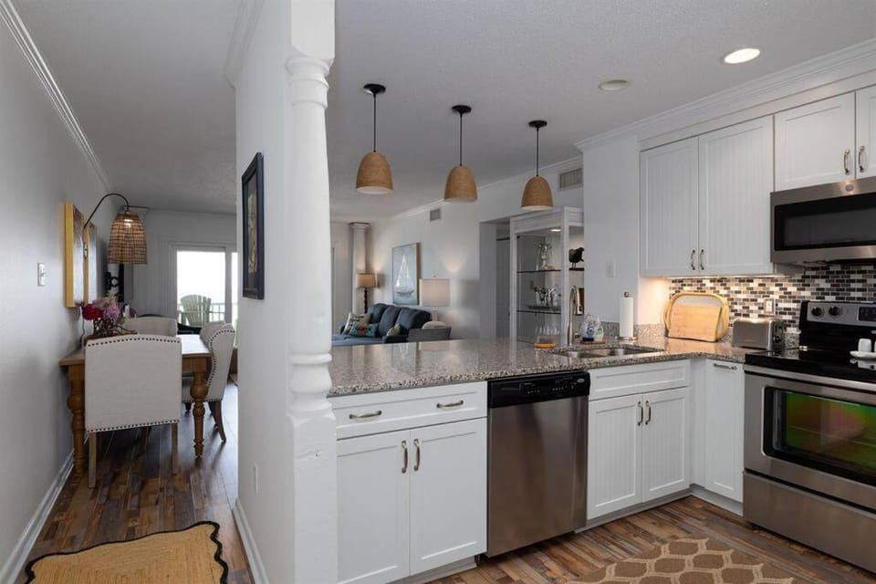 Beach Blessing - Oceanfront Pool Balcony Apartment in North Topsail Beach