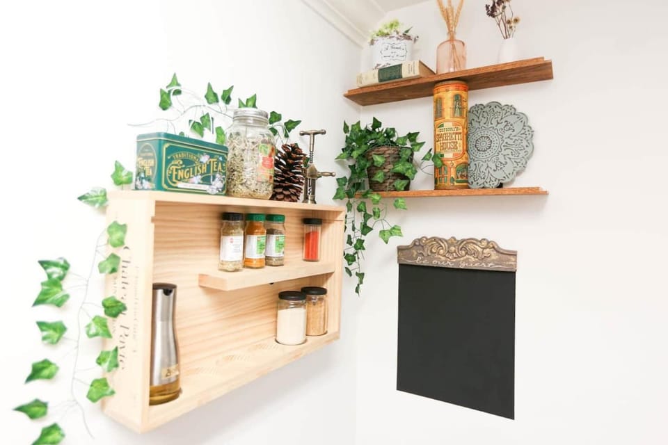 Kitchen or kitchenette, Decorative detail, Internal: Not applicable to any particular room