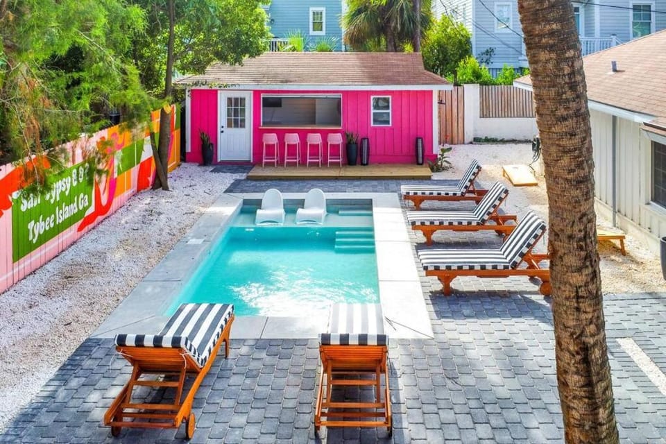 Salt Gypsy Unit A Expansive Outdoor Space w Pool Apartment in Tybee Island