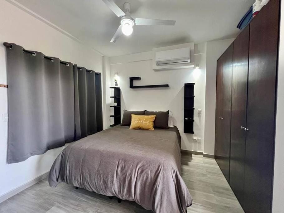 Bed, Bedroom, wardrobe, air conditioner